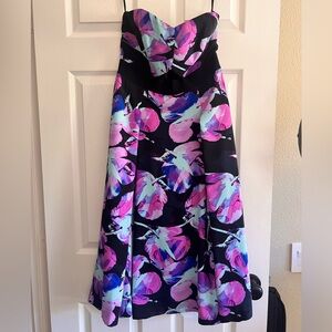 RACHEL Rachel Ray dress in size 6